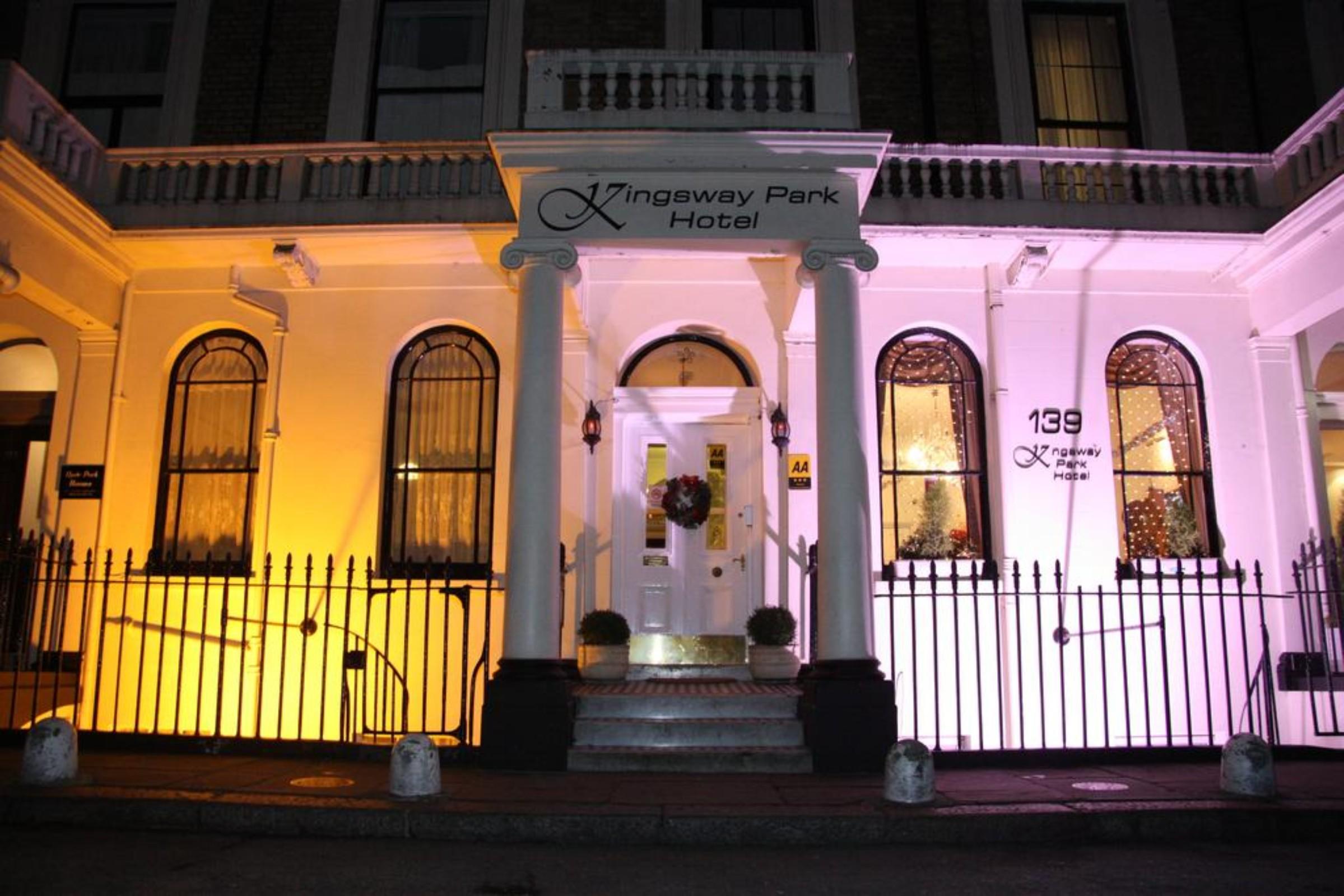 Kingswaypark Hotel At Park Avenue Londra Exterior foto